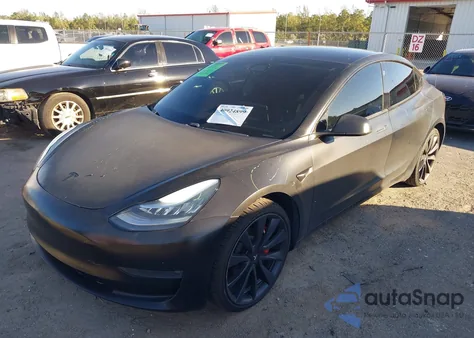 2020 Tesla Model 3 Performance Dual Motor All-Wheel Drive z USA, uszkodzony, nr VIN 5YJ3E1EC3LF641222